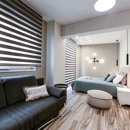 Adell Luxury Apartments Кавала Экстерьер фото