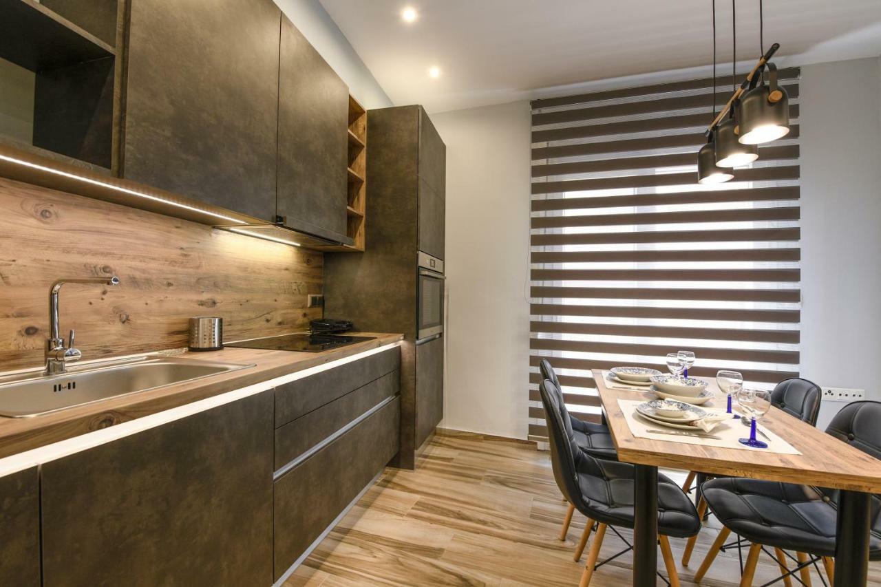 Adell Luxury Apartments Кавала Экстерьер фото